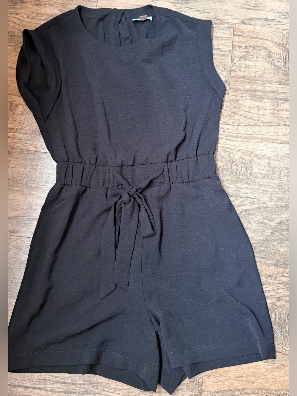 Calvin Klein Black Short-Sleeve Tie-Waist Romper